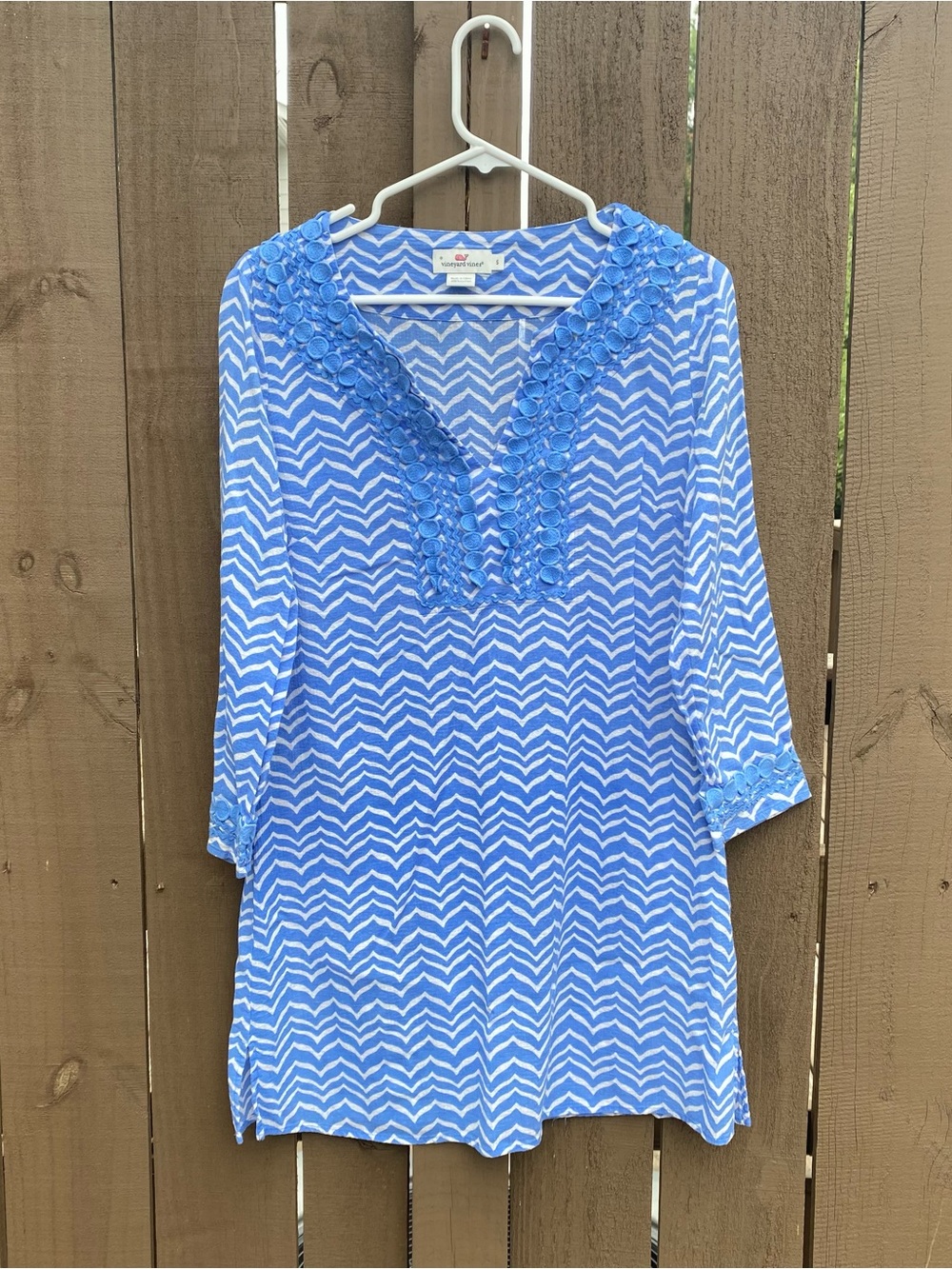 Vineyard Vines Chevron Beach Cover Up size small blue and white